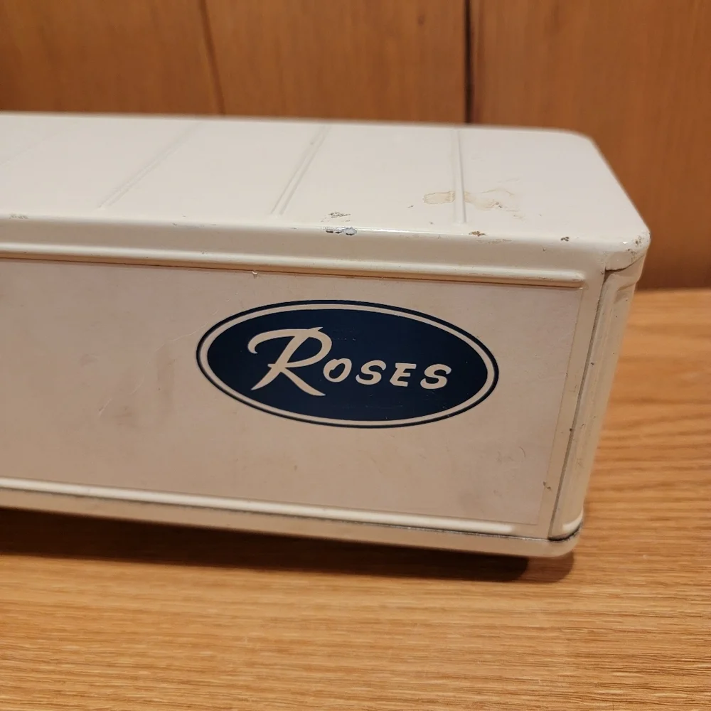 Vintage toy 14” Roses Department Store Trailer Made by Ertl